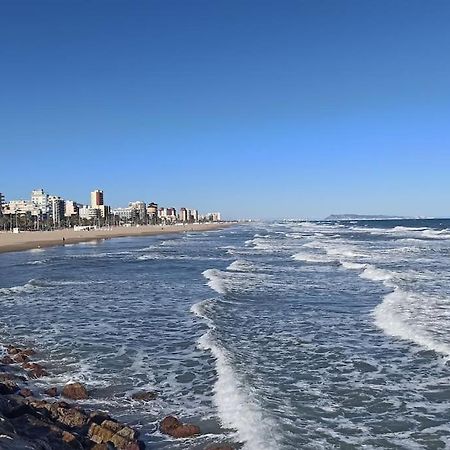 Piso En Playa De Gandia! Leilighet Eksteriør bilde