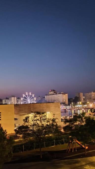 Piso En Playa De Gandia! Leilighet Eksteriør bilde
